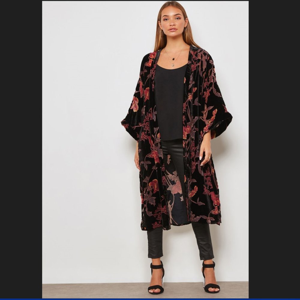 Juniper Blu Printed Kimono NWT Size S